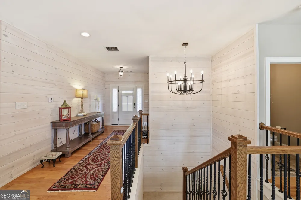 162 Timber Ridge DR Toccoa, GA 30577