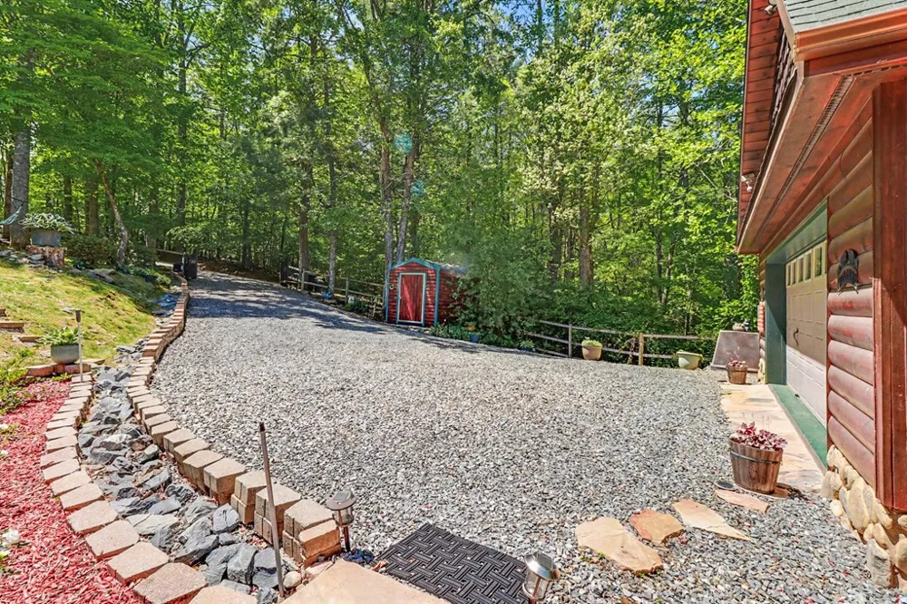 710 Ensley Road Epworth, GA 30541