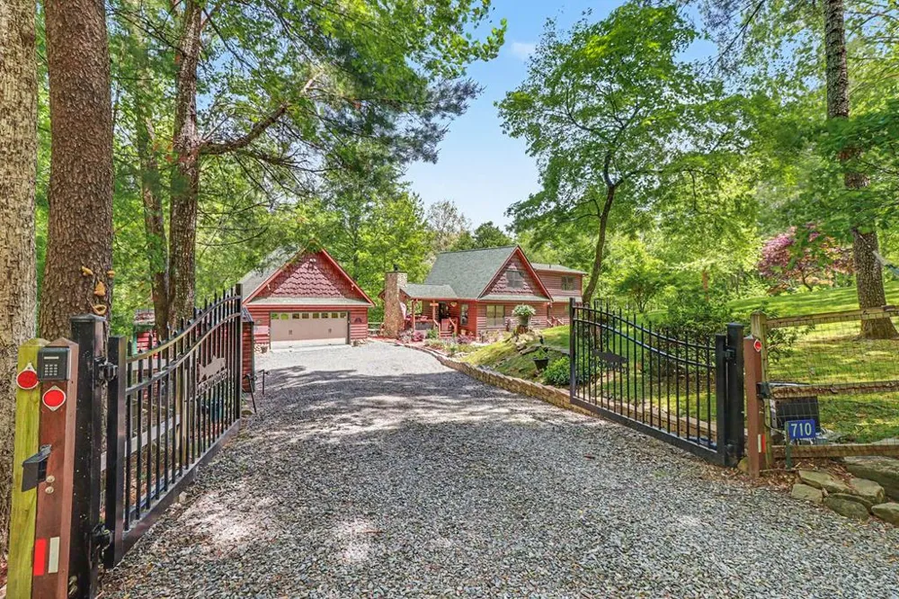 710 Ensley Road Epworth, GA 30541