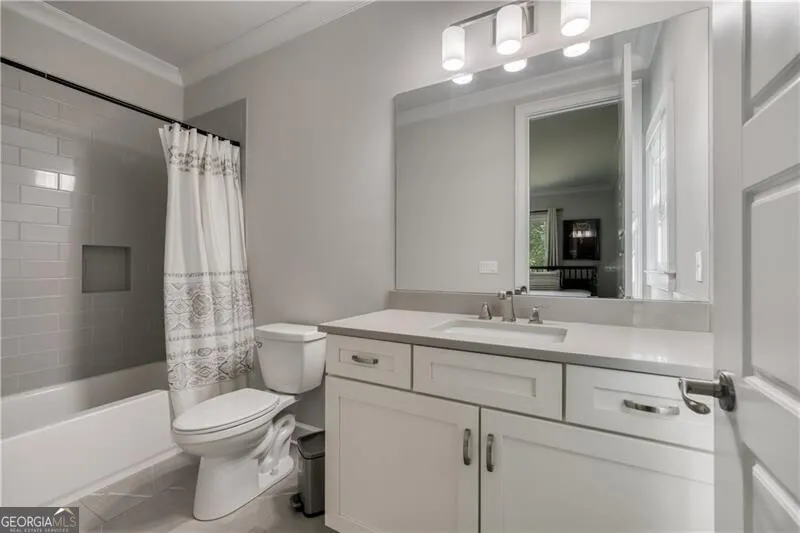 9450 Prestwick Club DR Johns Creek, GA 30097