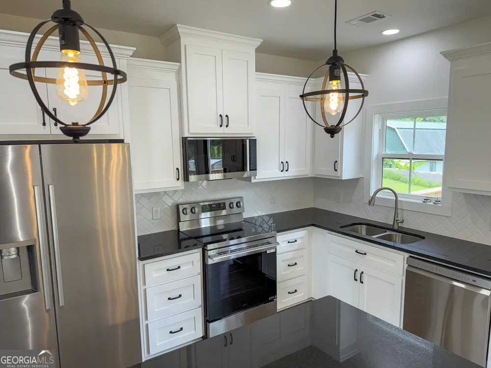 713B Clyde BLVD Vidalia, GA 30474