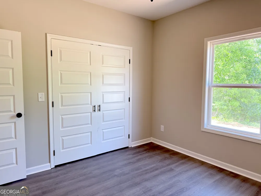 117 Mason RDG Barnesville, GA 30204