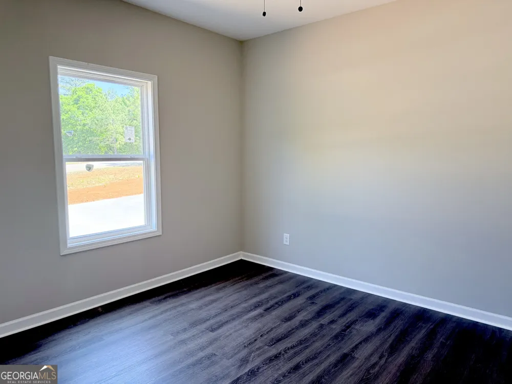 117 Mason RDG Barnesville, GA 30204
