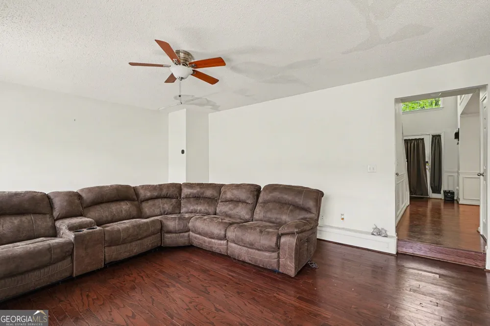 8710 Walworth CT Jonesboro, GA 30238