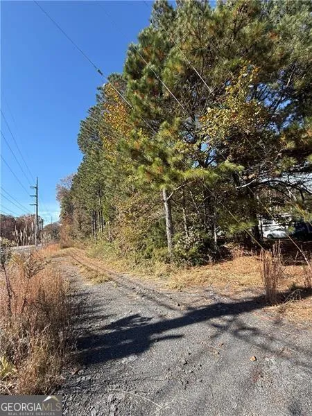 6387 Bells Ferry RD Acworth, GA 30102