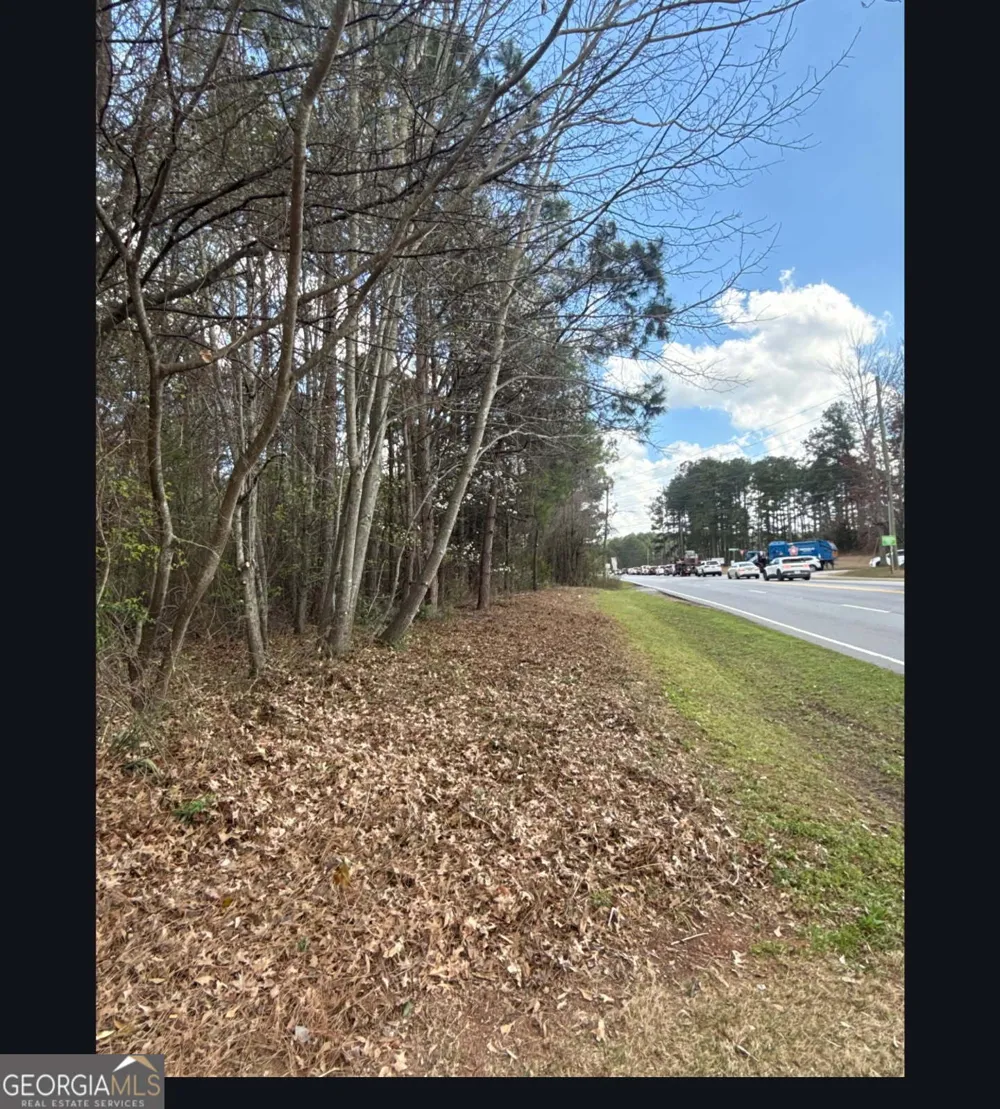 555 Grady AVE Fayetteville, GA 30214