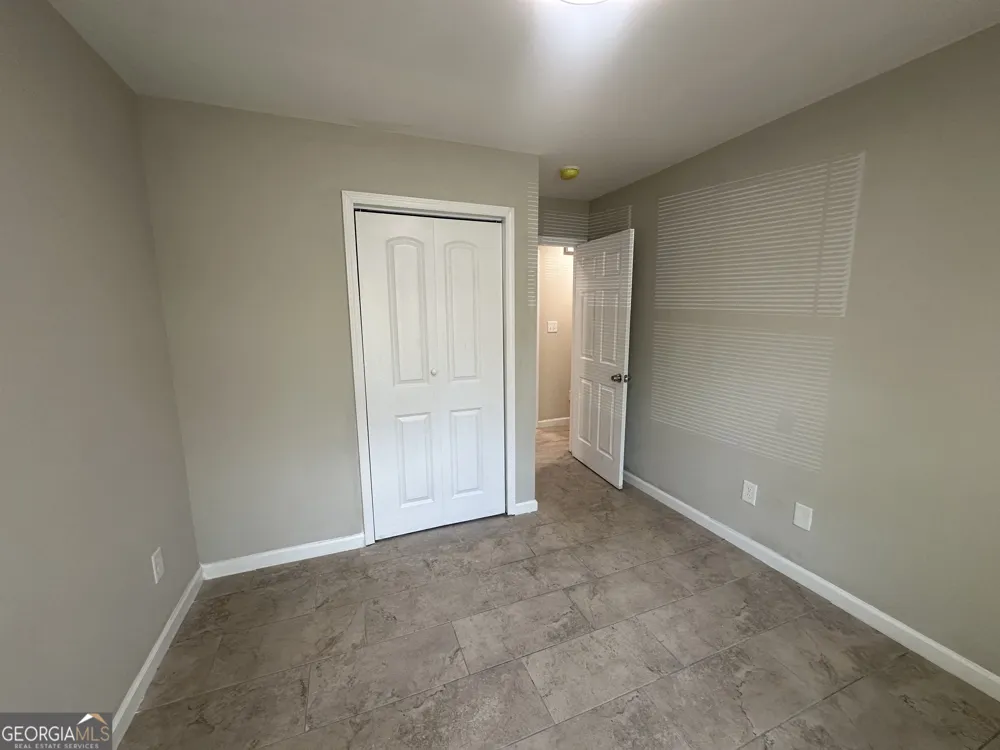 423 King DR Warner Robins, GA 31093