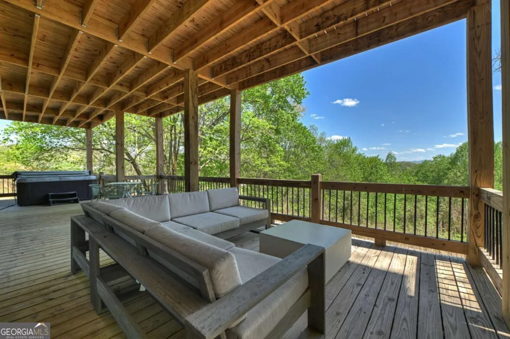 315 Blue Berry RDG Morganton, GA 30560