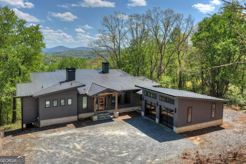 315 Blue Berry RDG Morganton, GA 30560