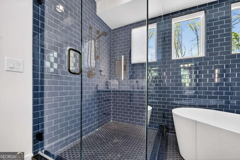 315 Blue Berry RDG Morganton, GA 30560