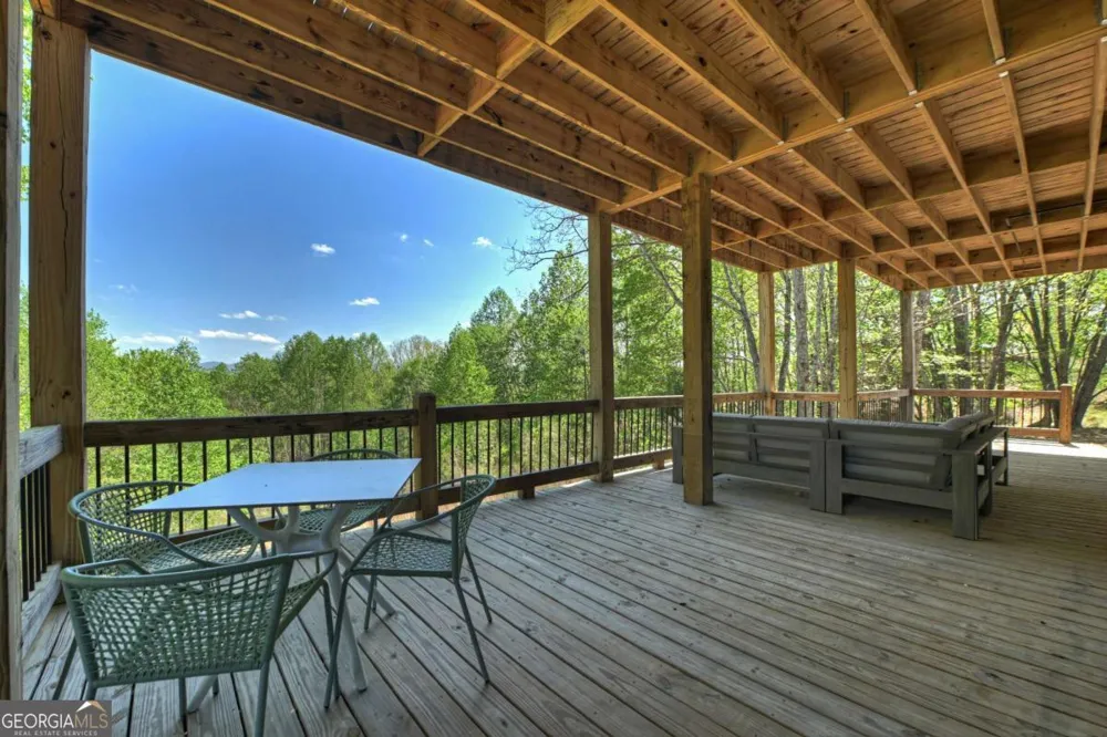 315 Blue Berry RDG Morganton, GA 30560