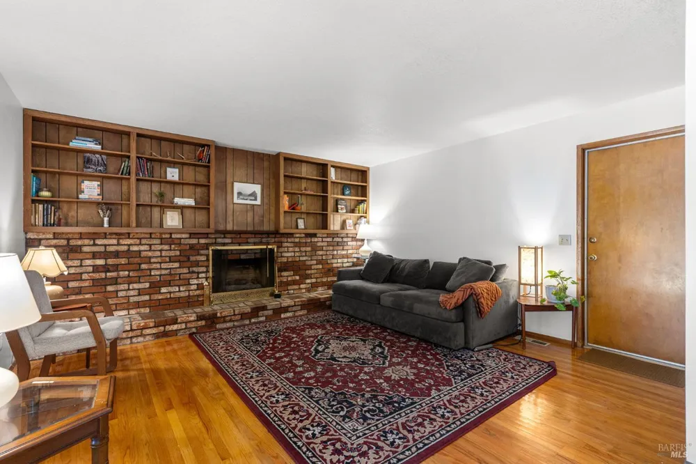 2275 Cambridge Drive Fairfield, CA 94533