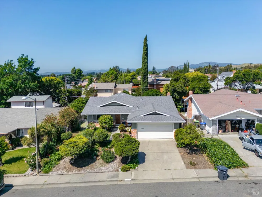 2275 Cambridge Drive Fairfield, CA 94533
