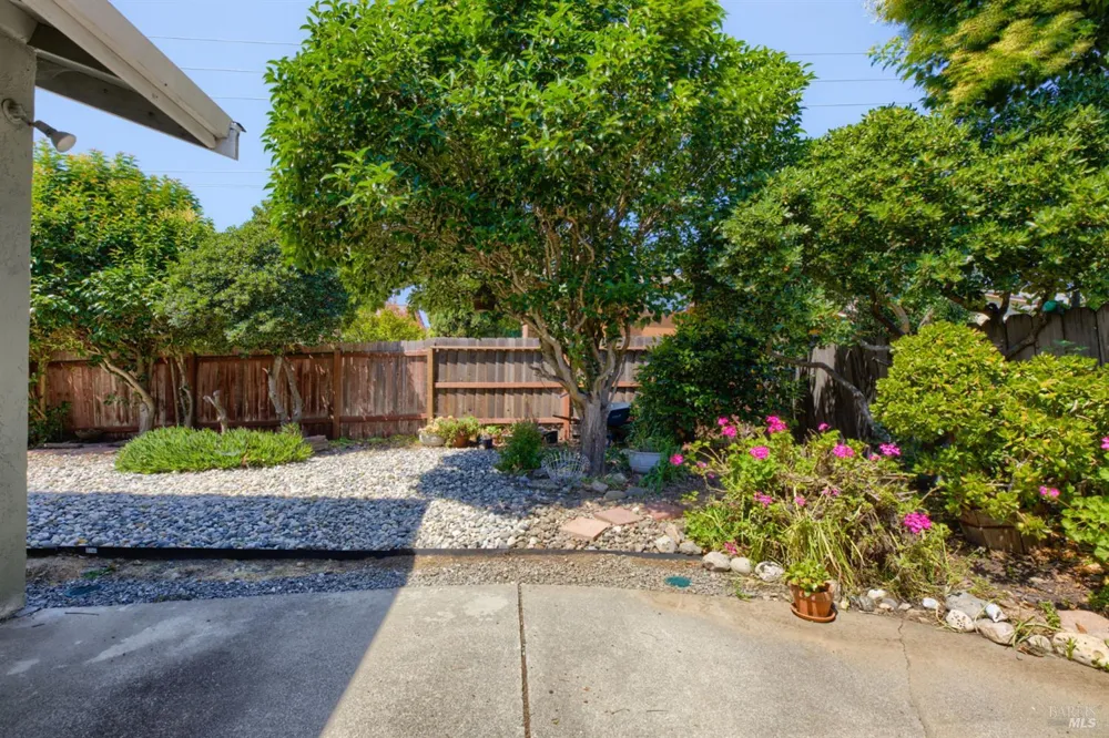 2275 Cambridge Drive Fairfield, CA 94533