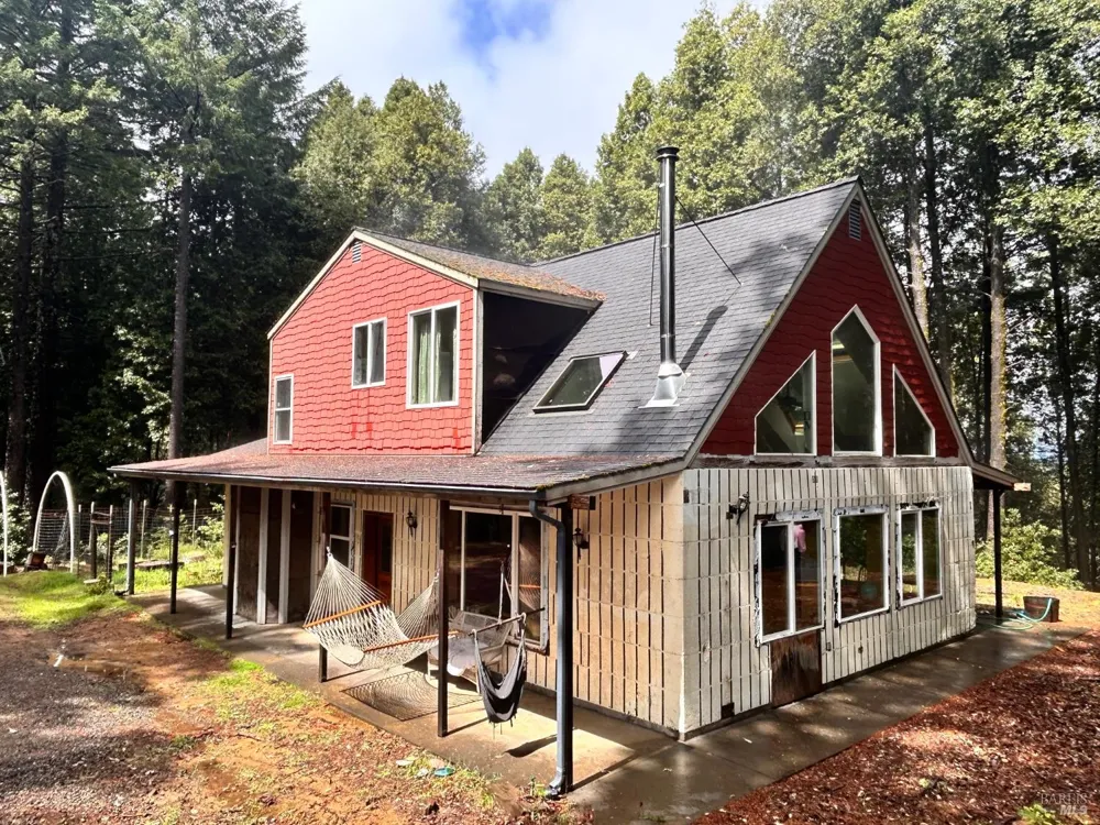 29281 Timberline Road Willits, CA 95490