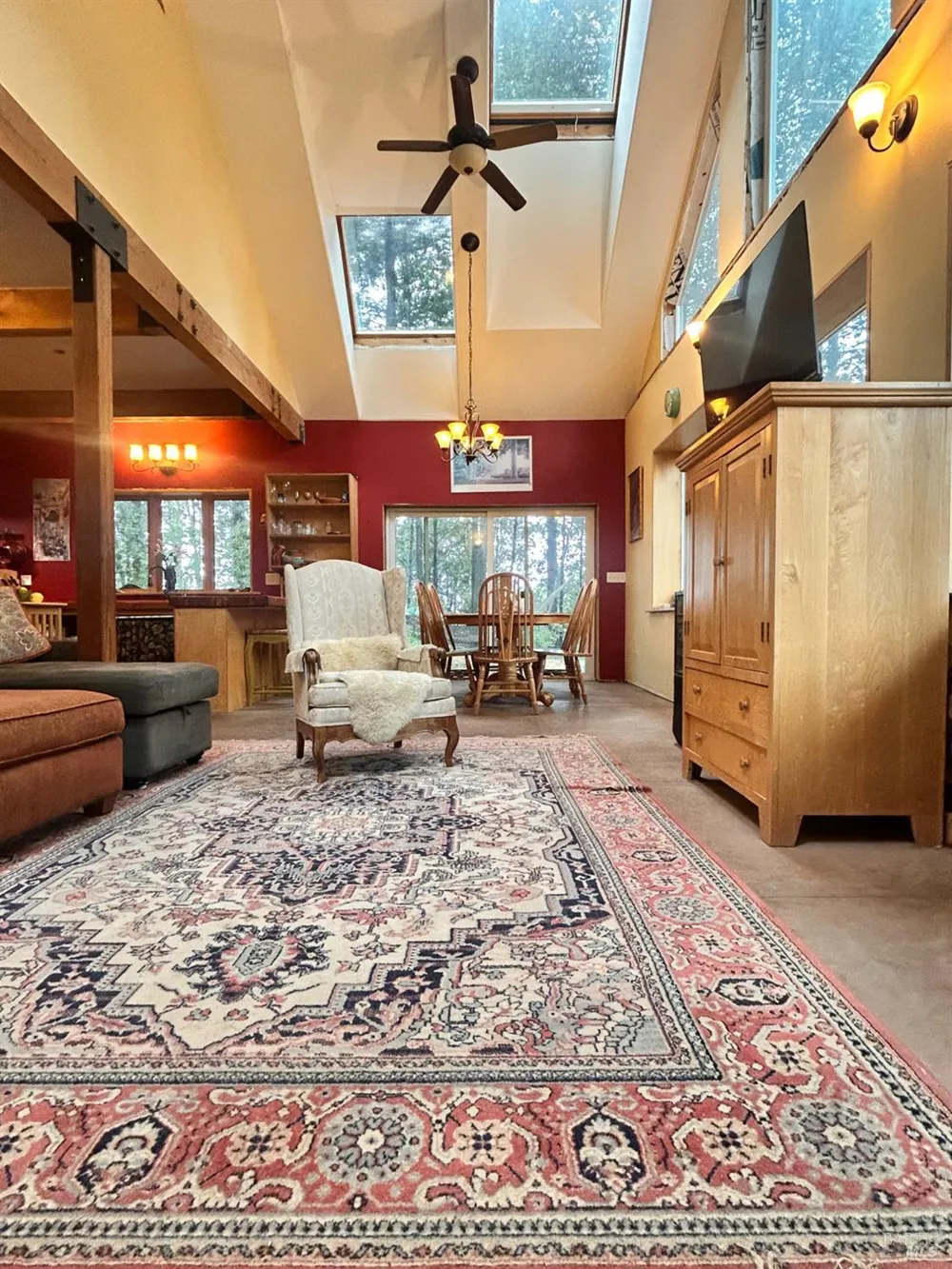 29281 Timberline Road Willits, CA 95490