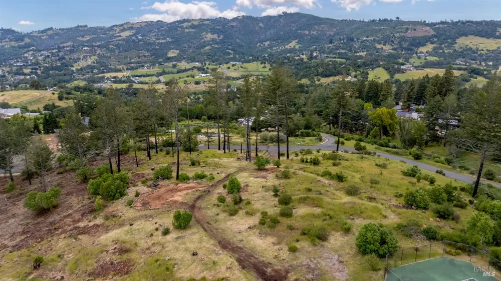 164 Meadowcroft Way Santa Rosa, CA 95403