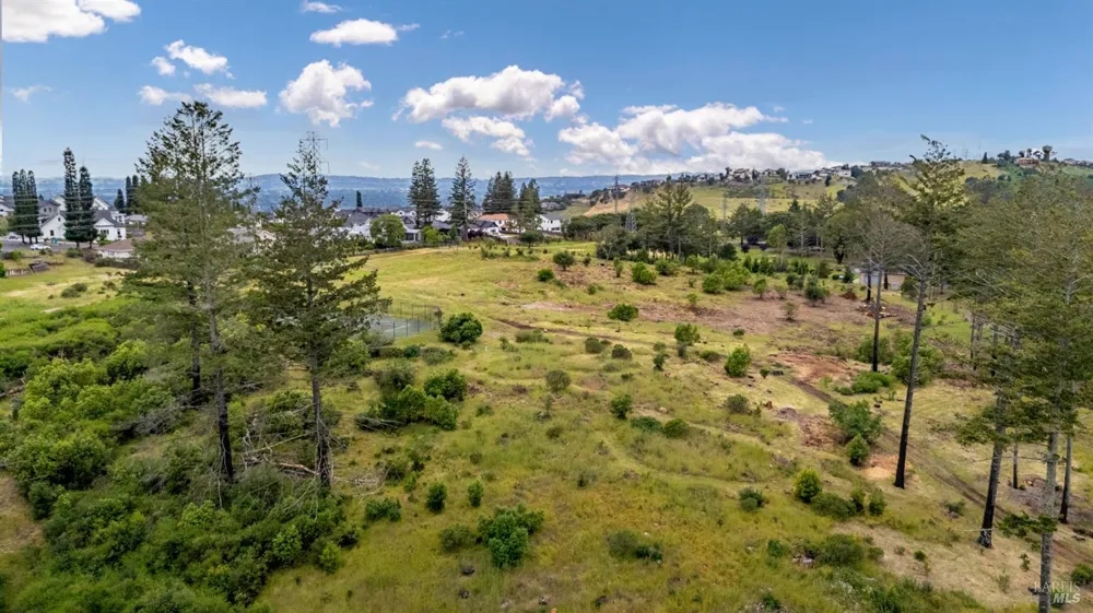 164 Meadowcroft Way Santa Rosa, CA 95403
