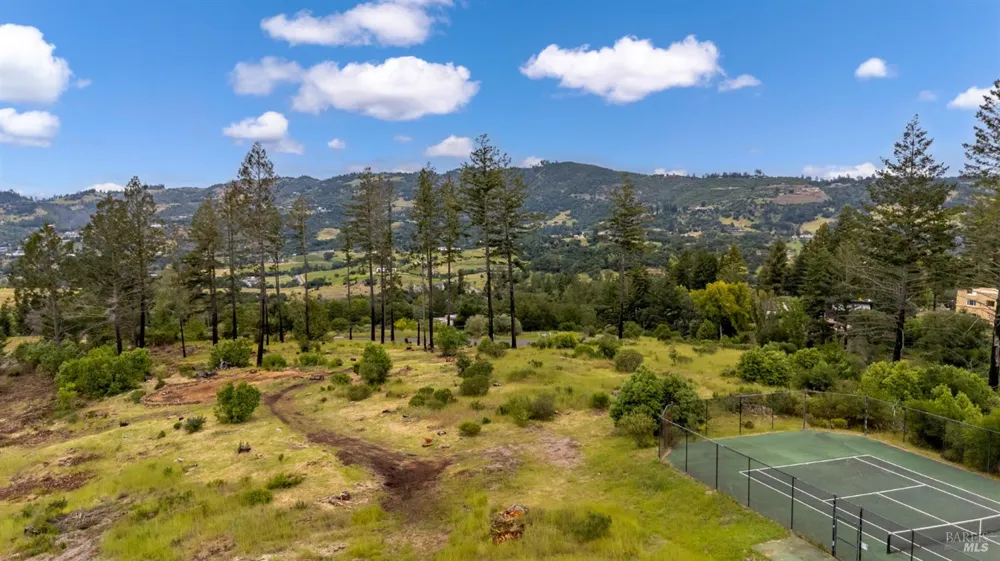 164 Meadowcroft Way Santa Rosa, CA 95403