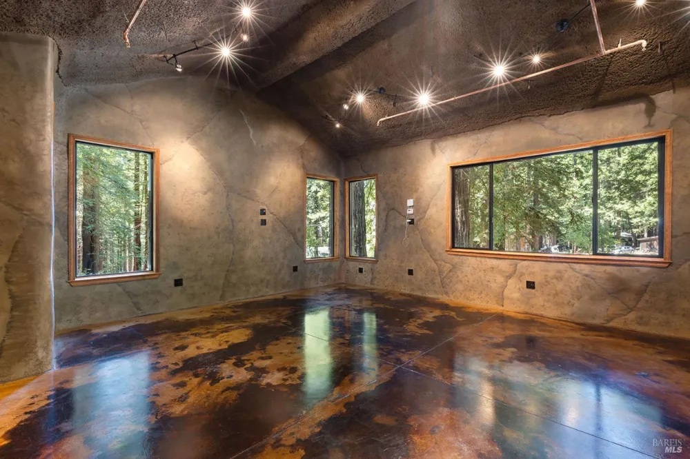 2264 Joy Ridge Road Occidental, CA 95465