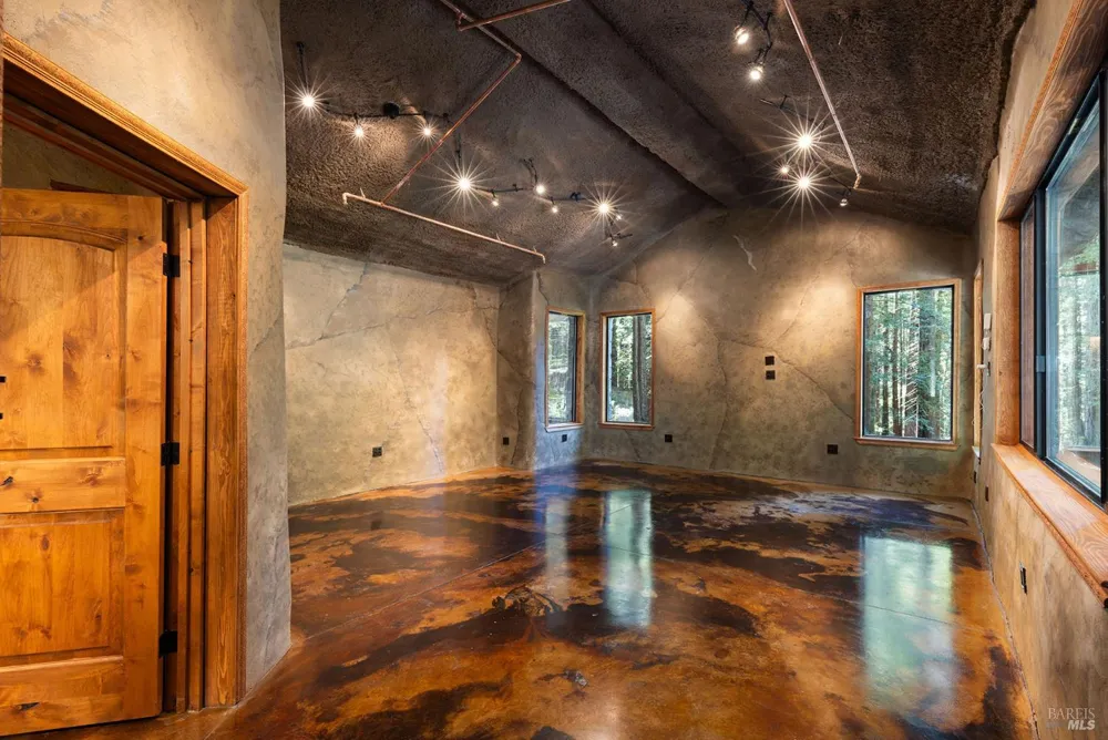 2264 Joy Ridge Road Occidental, CA 95465