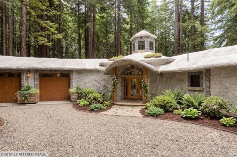 2264 Joy Ridge Road