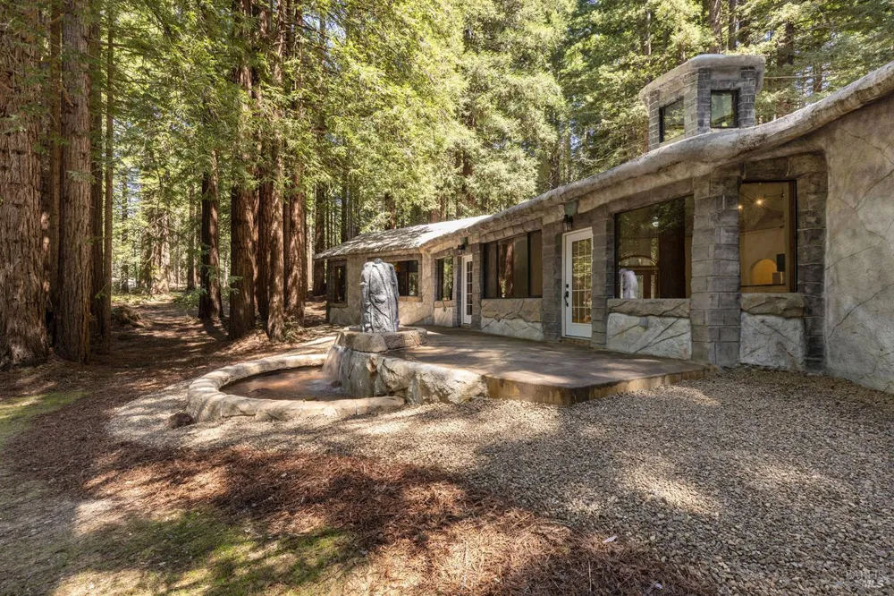 2264 Joy Ridge Road Occidental, CA 95465
