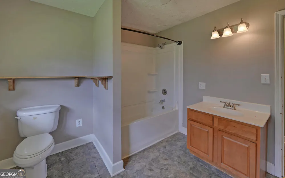 2023 Bowman HWY NW Dewy Rose, GA 30634