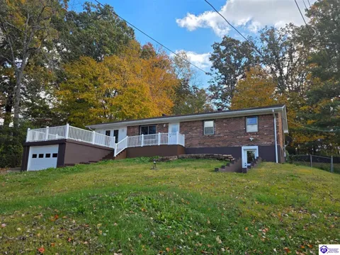 454 Pinewood Drive