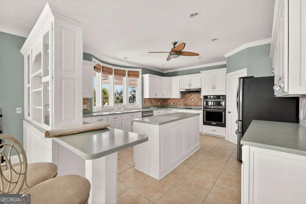 466 Midway CIR Brunswick, GA 31523