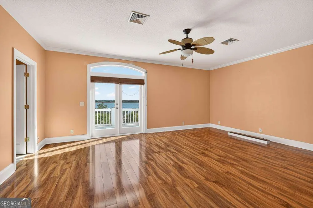 466 Midway CIR Brunswick, GA 31523