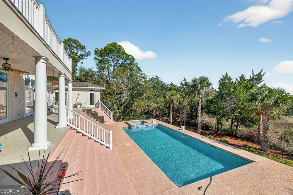 466 Midway CIR Brunswick, GA 31523