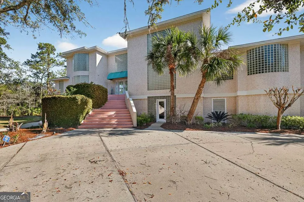 466 Midway CIR Brunswick, GA 31523