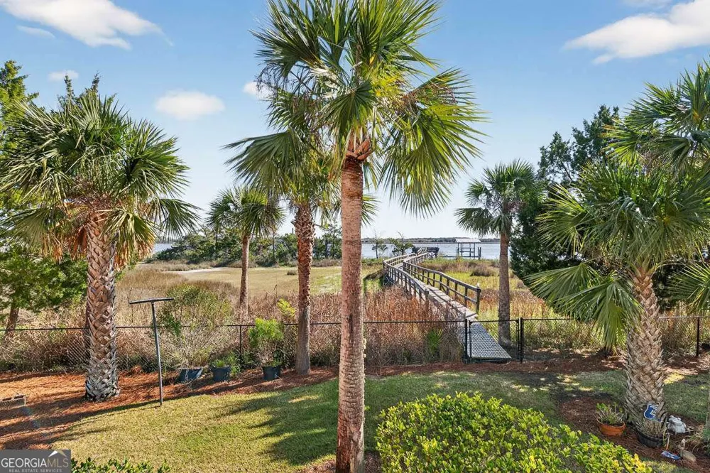466 Midway CIR Brunswick, GA 31523
