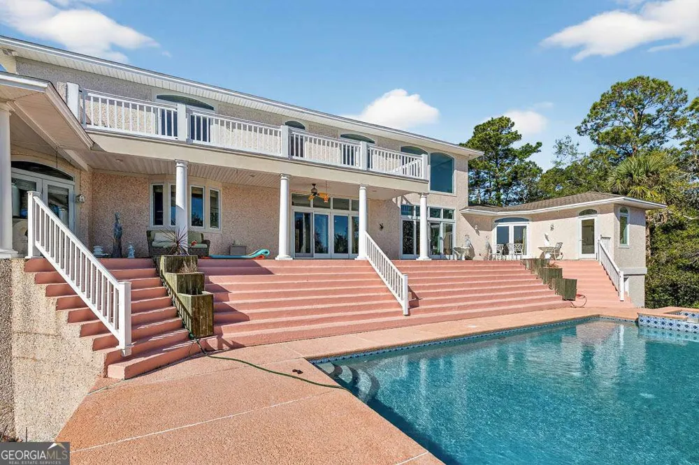 466 Midway CIR Brunswick, GA 31523