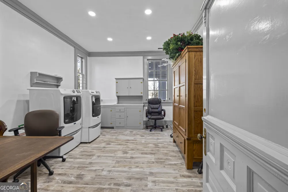 215 Hartwell RD Lavonia, GA 30553