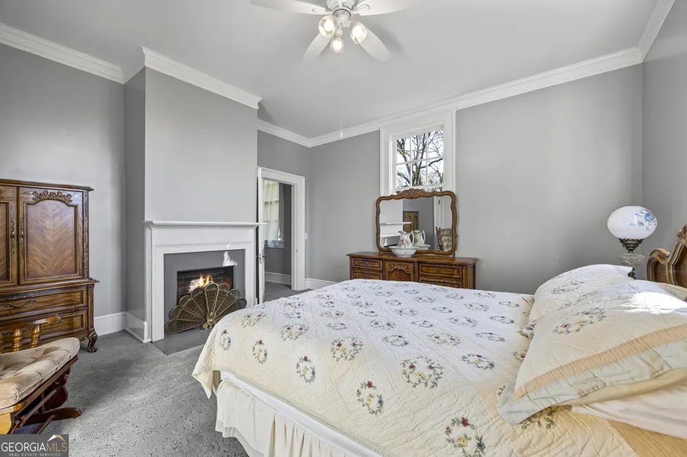 215 Hartwell RD Lavonia, GA 30553