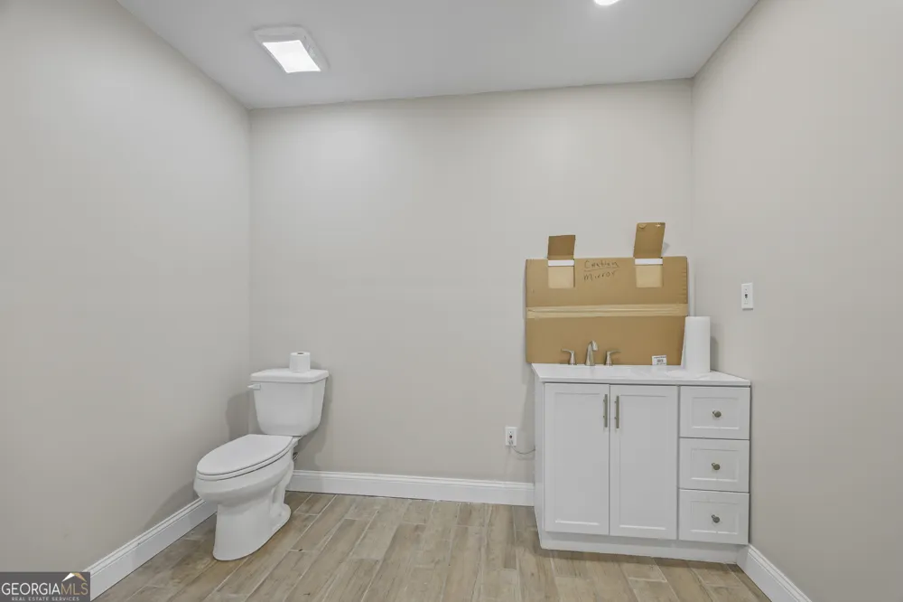 215 Hartwell RD Lavonia, GA 30553