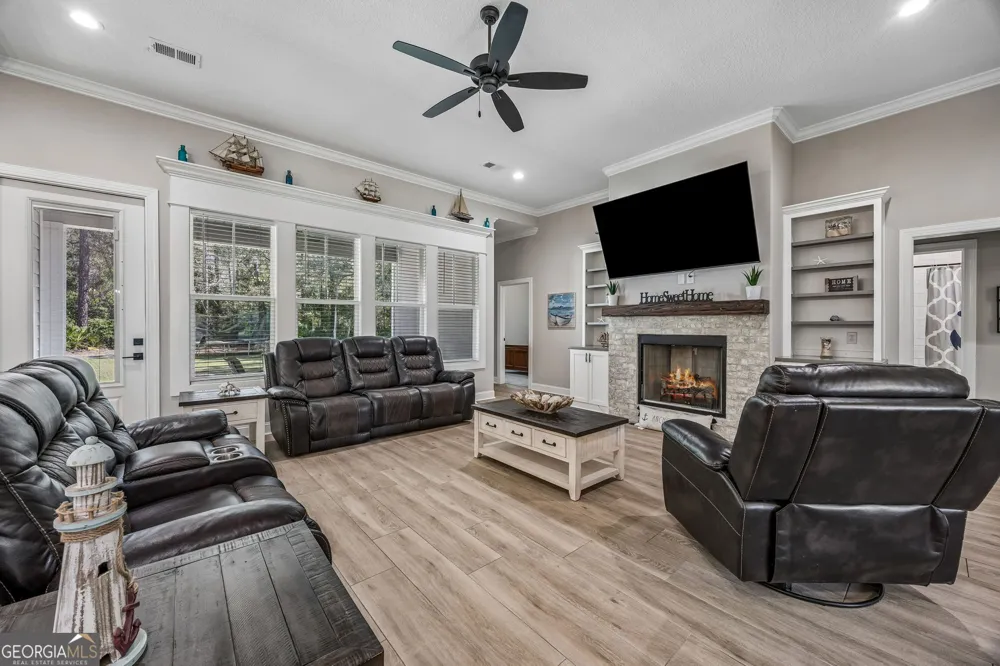 105 Sunset DR Woodbine, GA 31569