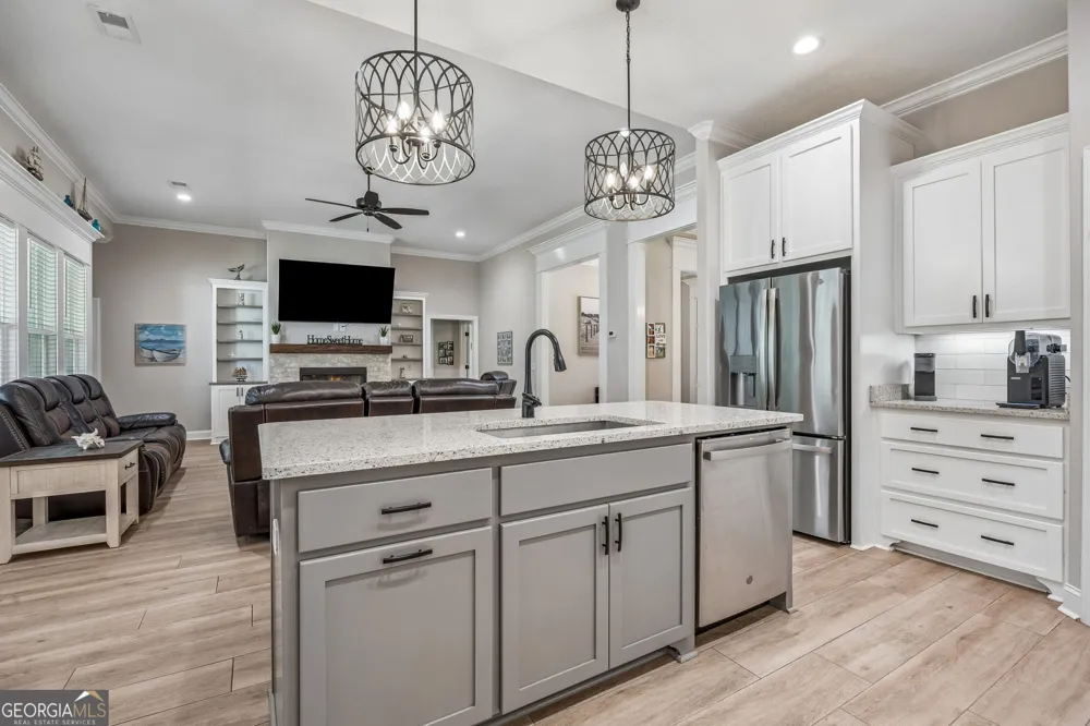 105 Sunset DR Woodbine, GA 31569