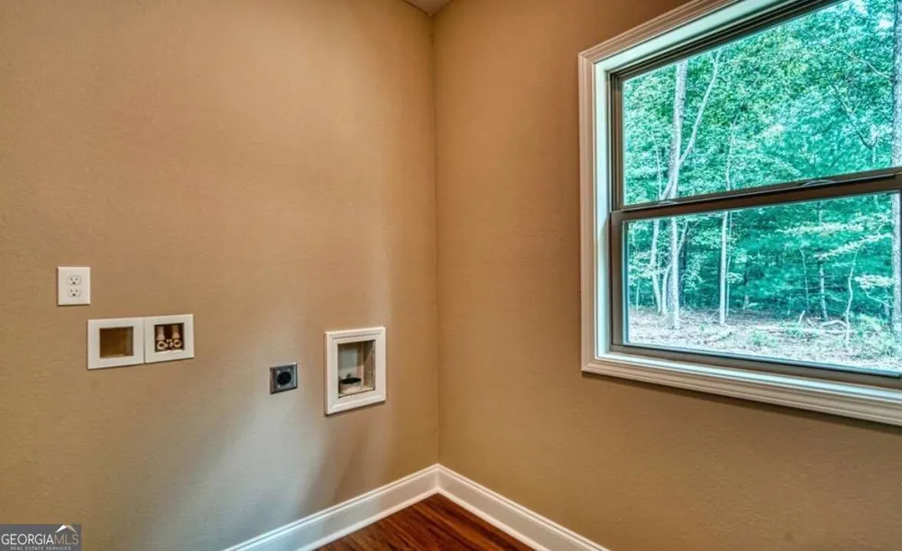 199 Lola Mae WAY Morganton, GA 30560