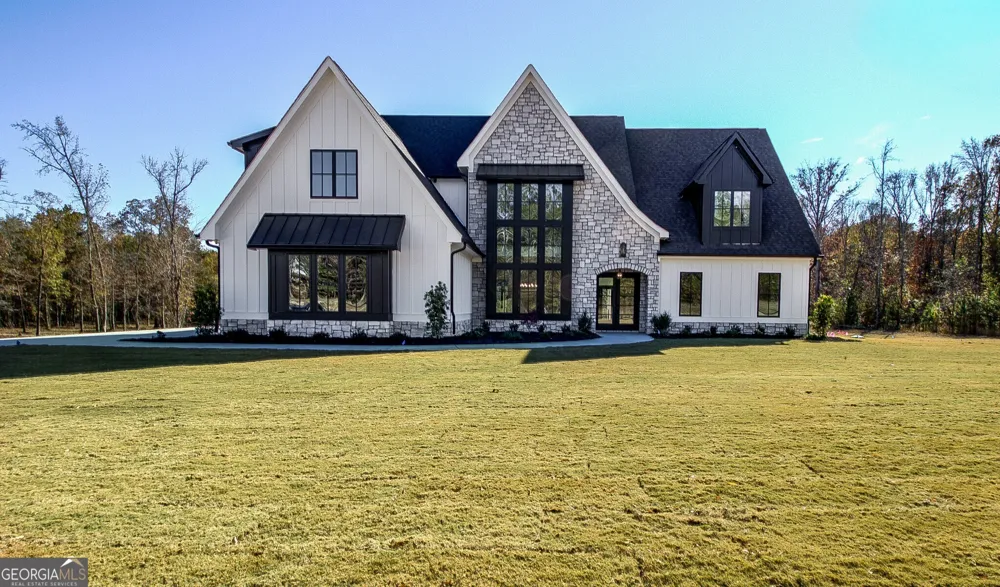 130 Grace Hope DR Brooks, GA 30205