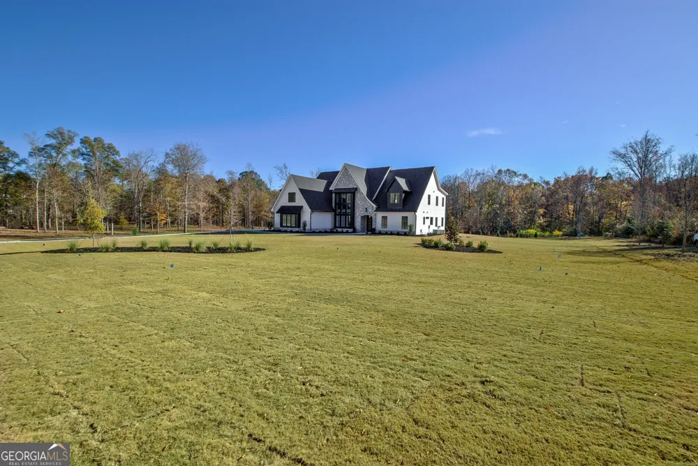 130 Grace Hope DR Brooks, GA 30205