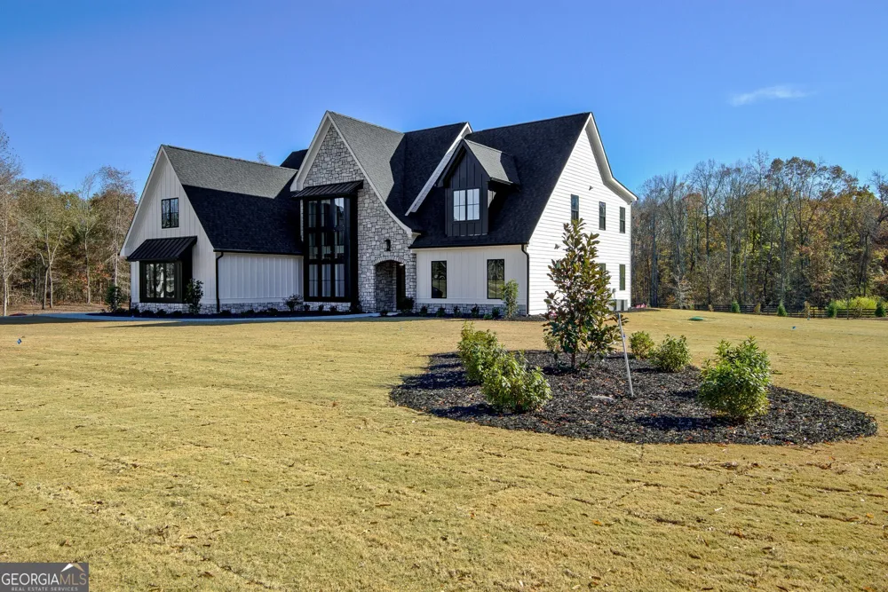 130 Grace Hope DR Brooks, GA 30205