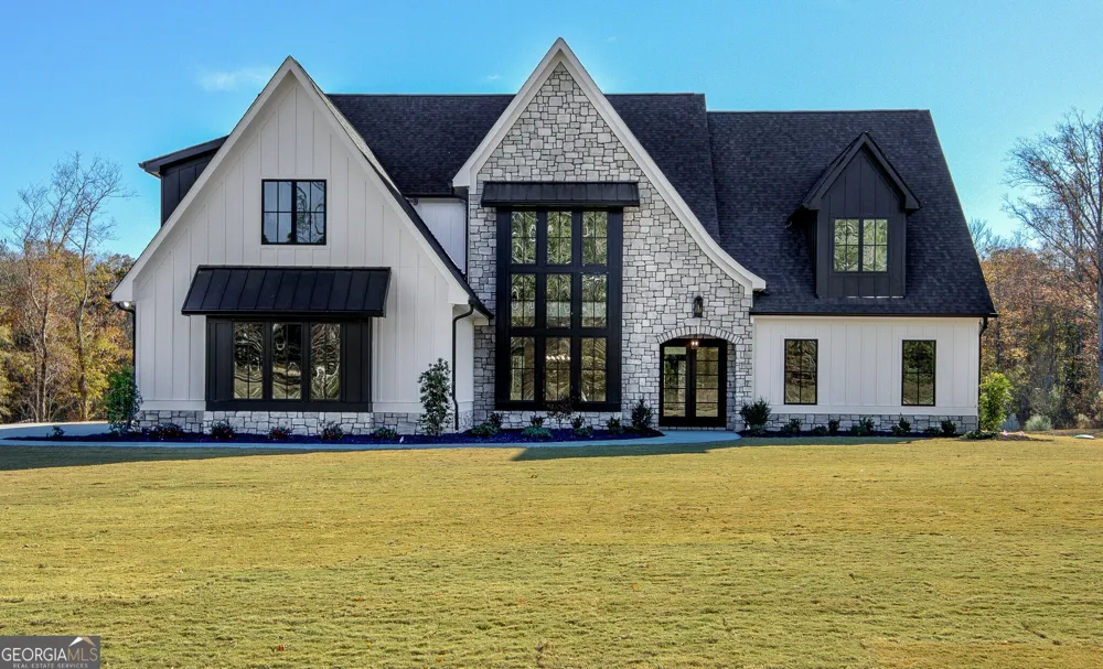 130 Grace Hope DR Brooks, GA 30205