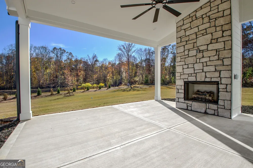 130 Grace Hope DR Brooks, GA 30205