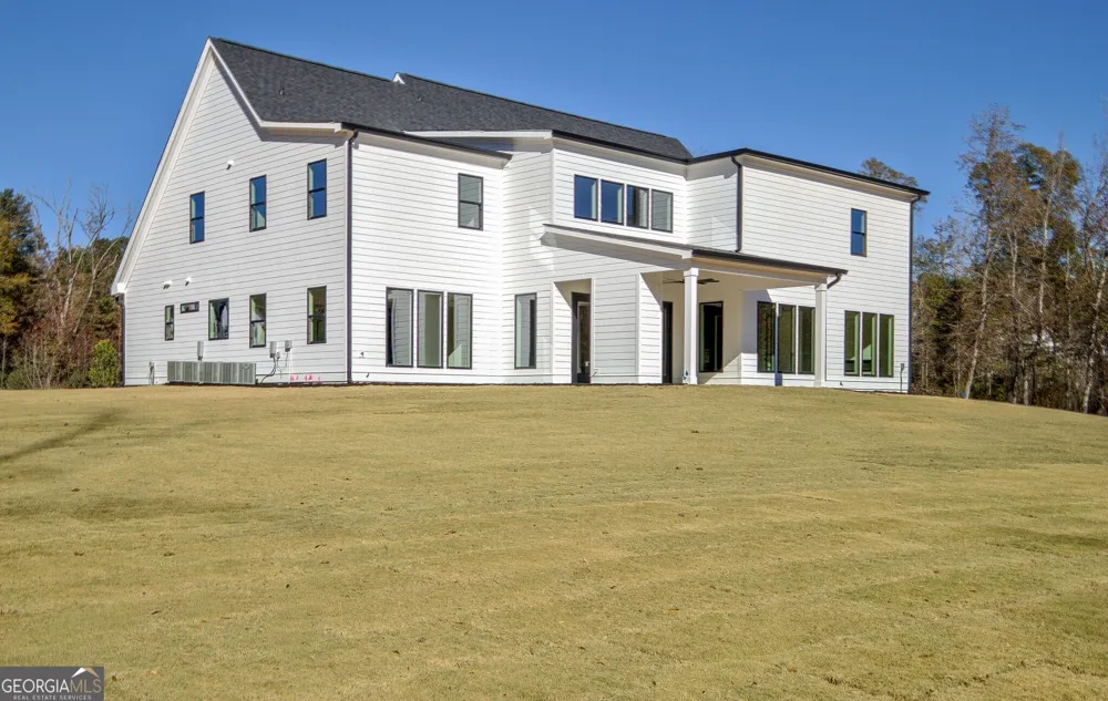 130 Grace Hope DR Brooks, GA 30205