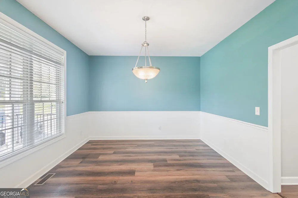 188 Ball ST Moreland, GA 30259