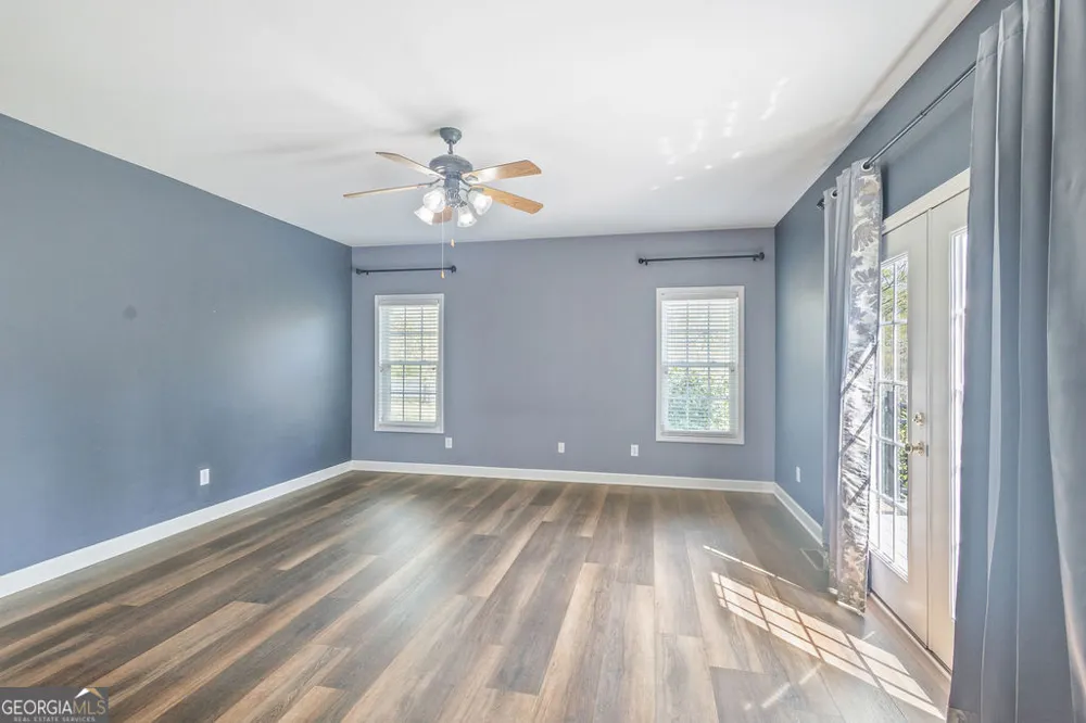 188 Ball ST Moreland, GA 30259