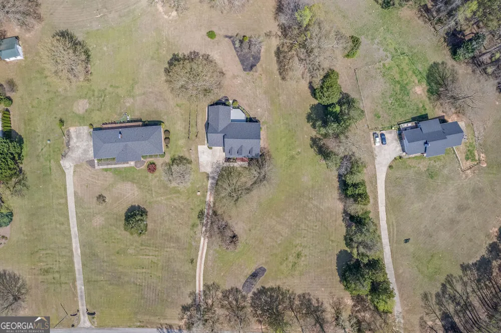 188 Ball ST Moreland, GA 30259
